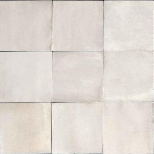 mala rustikalna prirodna kremovobiela leskla dlazdica kuchyna kupelna mediteranska rucne vyrobena glazovana dlazba 15x15cm antik patinovana vlnita.jpg